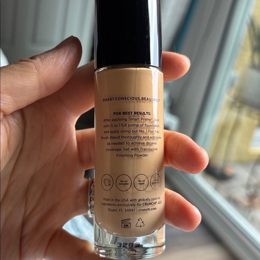 Crunchi beautifully flawless foundation - Picture 5 of 5